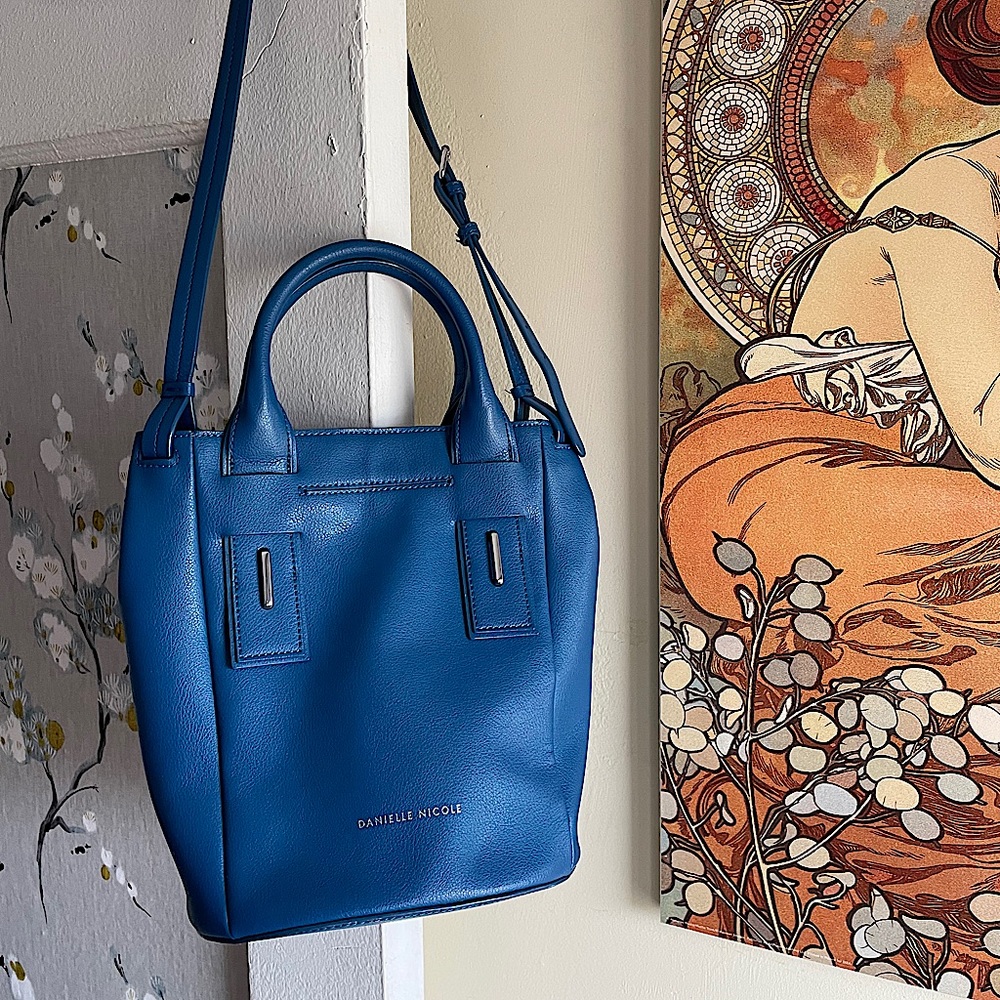 Blue Leather Bucket Shoulder Bag